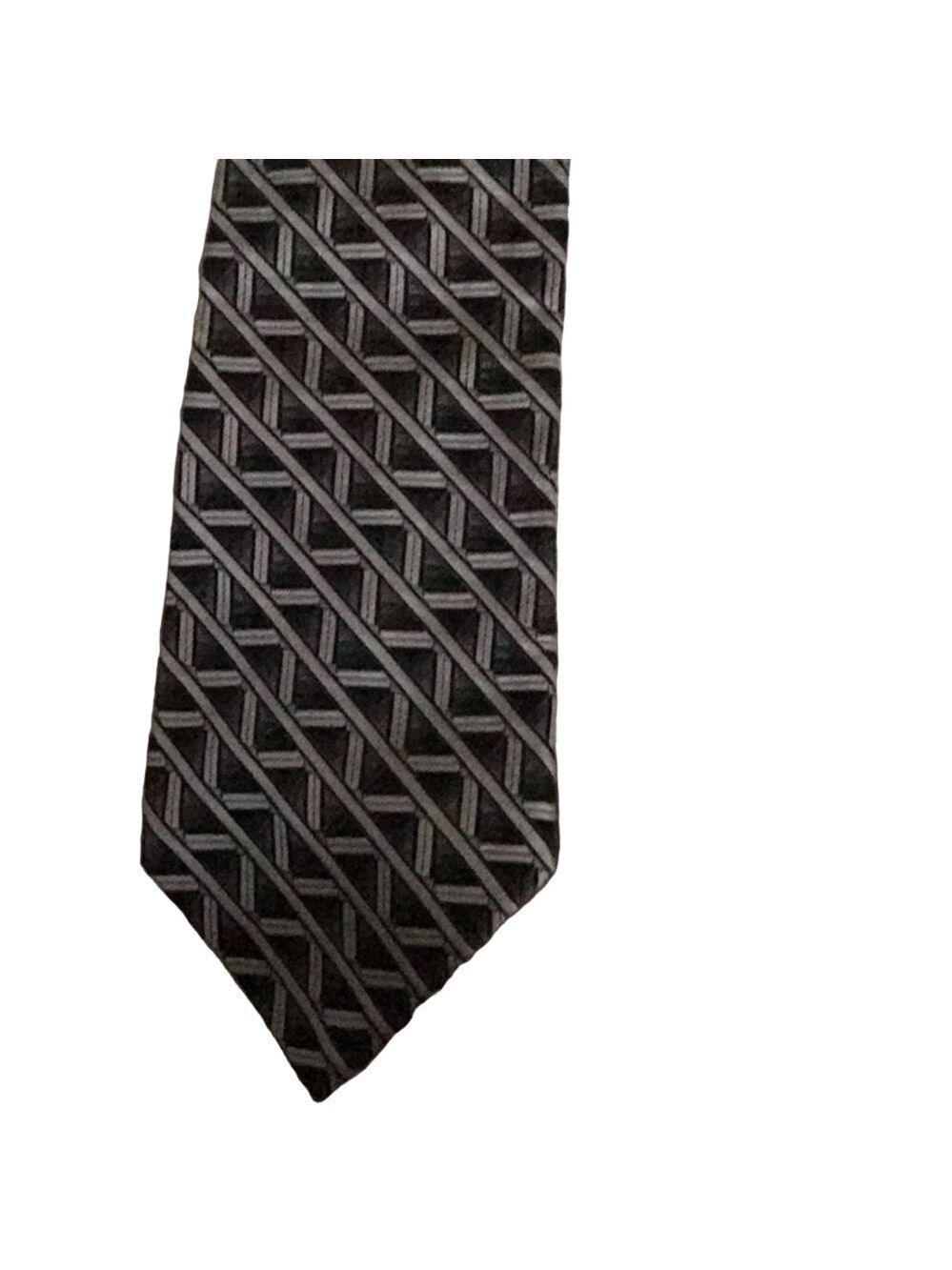 Villa Bugatti Black and White Men's tie Xlong